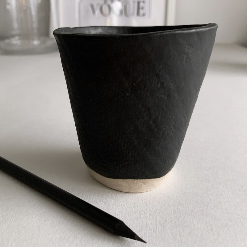 Matte Ceramic Pen Pot